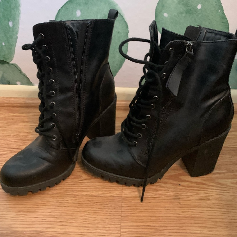 Lace up boots